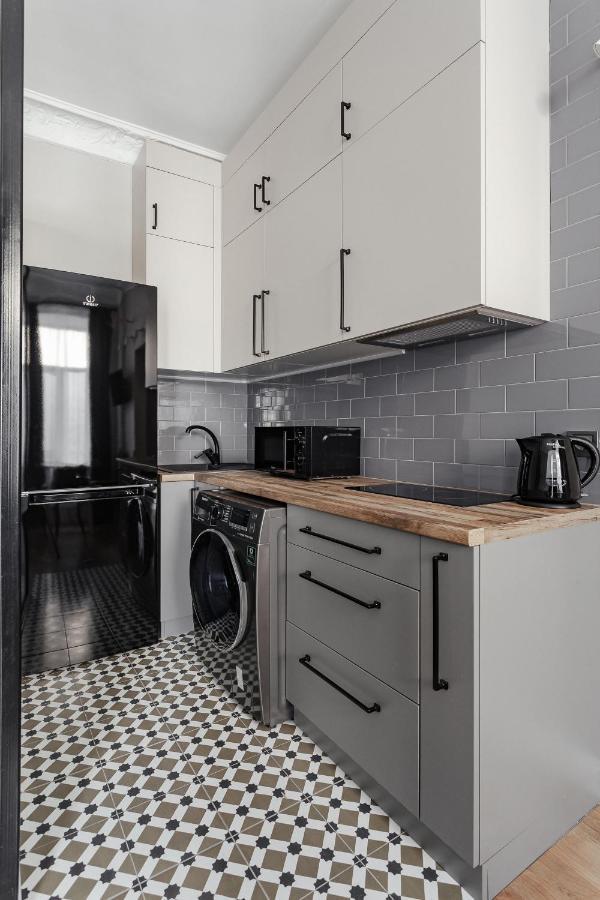 City Centre Silver Apartment Odessa Esterno foto